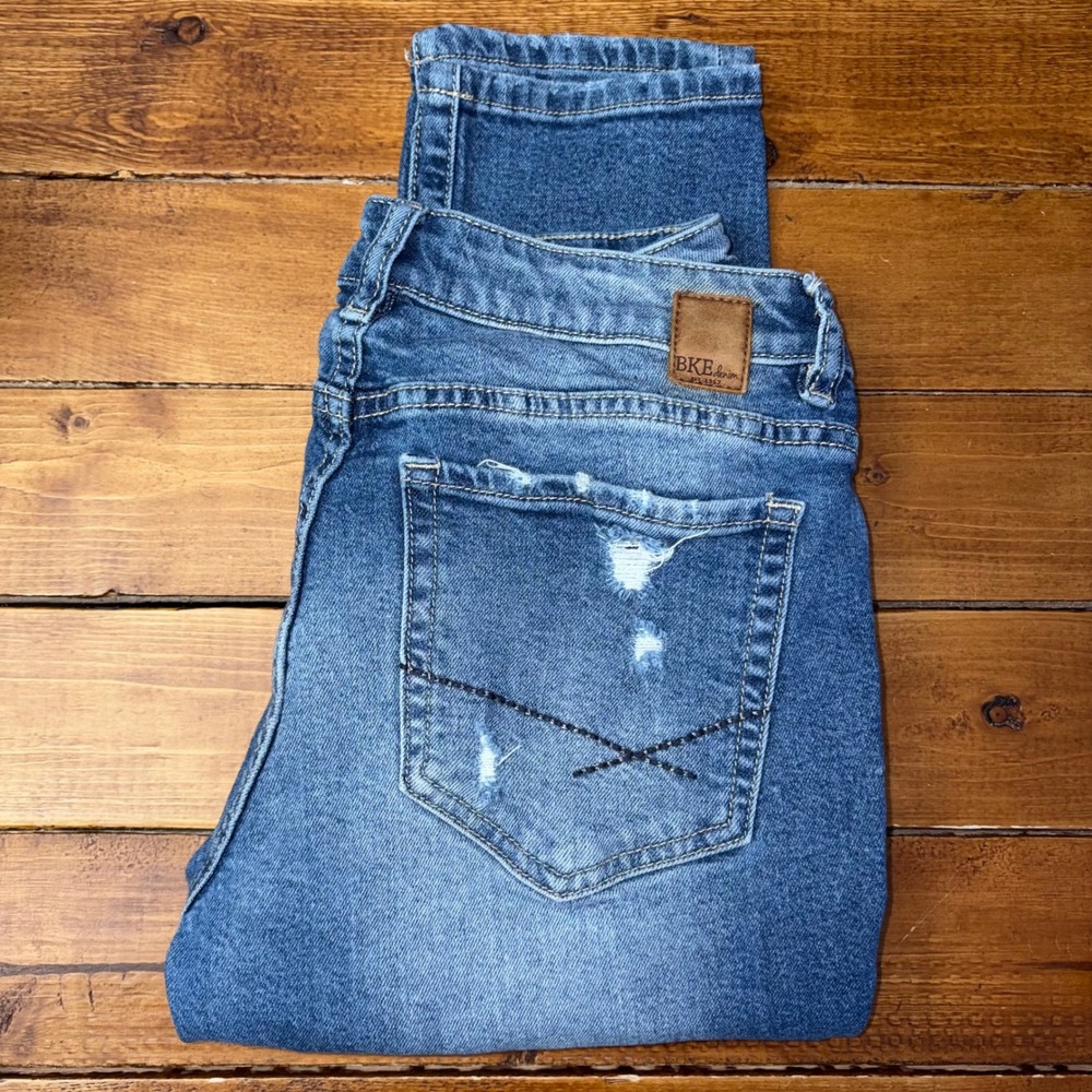 BKE Stella Mid Rise Crop Jeans Womens 27x27 Blue Distressed Stretch Denim